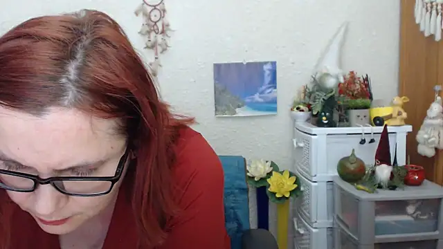 Snapshot of PlayfullMature chatting on 03/21/25, 05:23 PlayfullMature online show from 03/21/25, 05:23