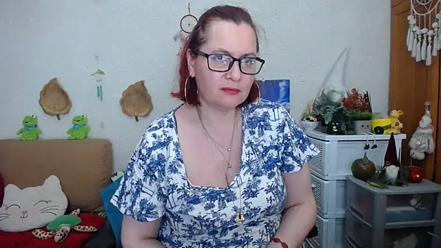 Snapshot of PlayfullMature chatting on 03/21/25, 09:45 PlayfullMature online show from 03/21/25, 09:45