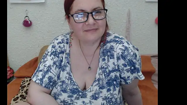 Snapshot of PlayfullMature chatting on 10/30/25, 04:52 PlayfullMature online show from 10/30/25, 04:52