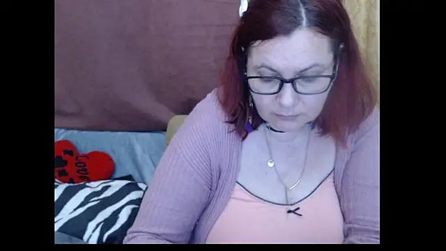 PlayfullMature online show from 04/14/26, 08:48