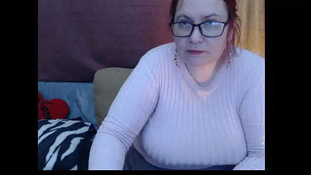 Snapshot of PlayfullMature chatting on 04/30/26, 10:25 PlayfullMature online show from 04/30/26, 10:25