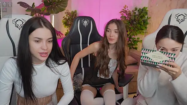 Tina Breeze online show from 02/08/25, 11:55