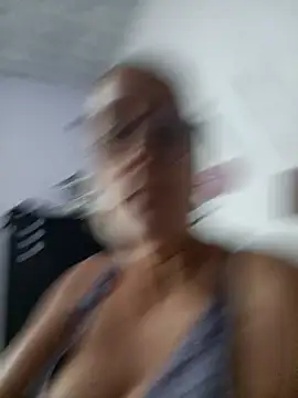 deisy summers47x online show from 02/01/25, 11:43