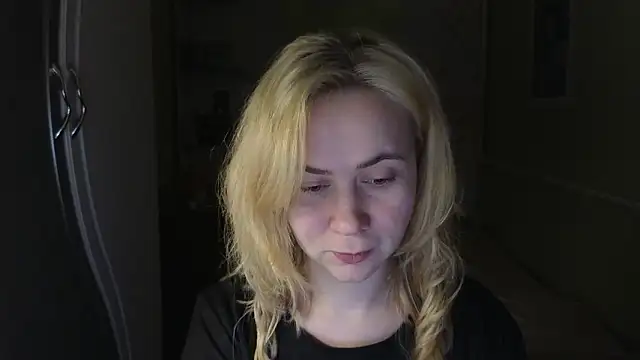 Riley Roo online show from 02/02/26, 05:00