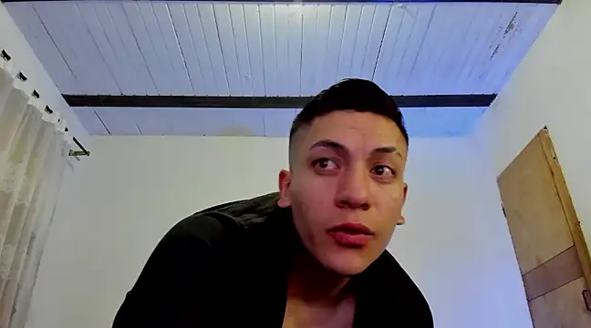 aquiles 51 online show from 02/11/25, 04:11