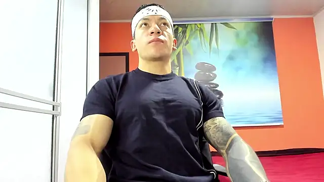 aquiles 51 online show from 02/15/26, 12:25