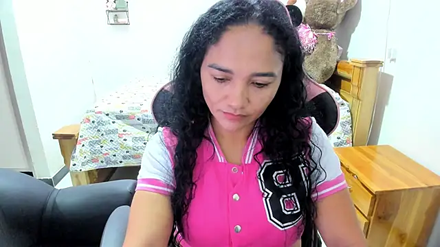 rayza mature 154 online show from 05/24/26, 04:12