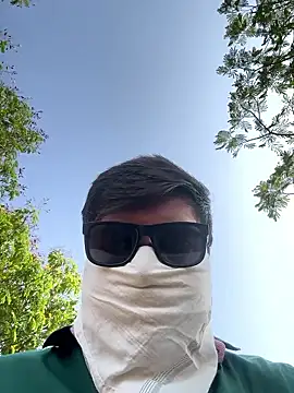 Parth-26 online show from 05/06/26, 10:42