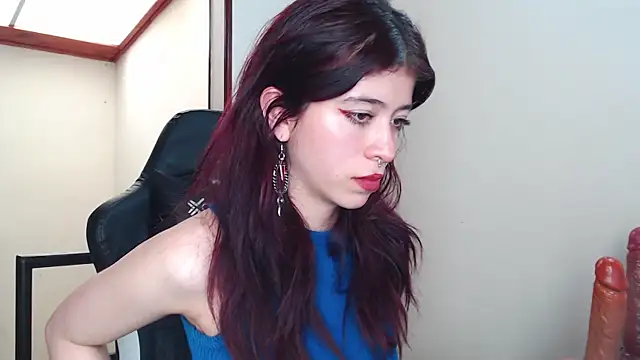 SuzzyyM online show from 01/30/25, 05:28