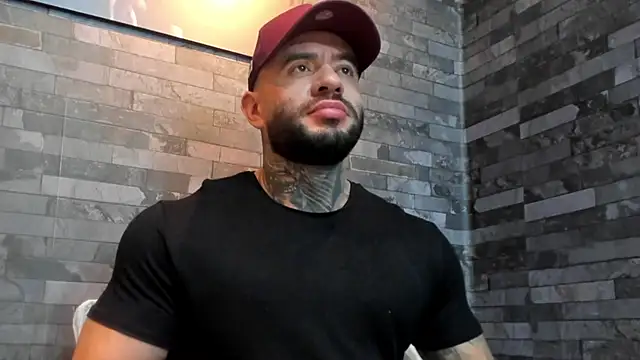 BruceDallas online show from 01/08/26, 03:53