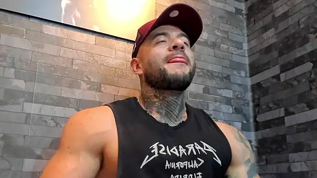 BruceDallas online show from 01/18/26, 01:53