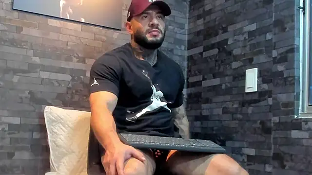 BruceDallas online show from 05/26/26, 11:23
