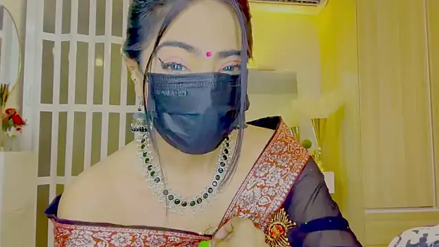 Monalisadon018 online show from 04/11/26, 07:51