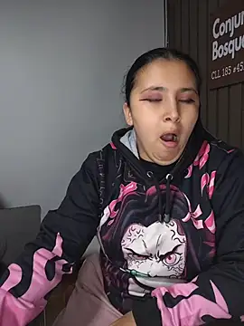 Cute Penelope online show from 04/07/26, 11:10