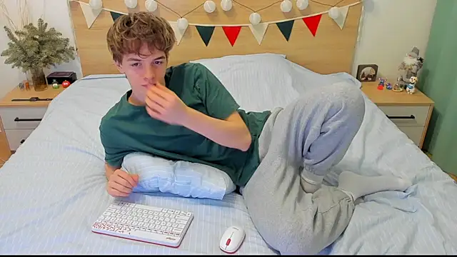 Fandi 777 online show from 02/08/25, 05:18