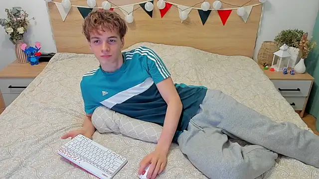 Fandi 777 online show from 03/01/25, 04:15