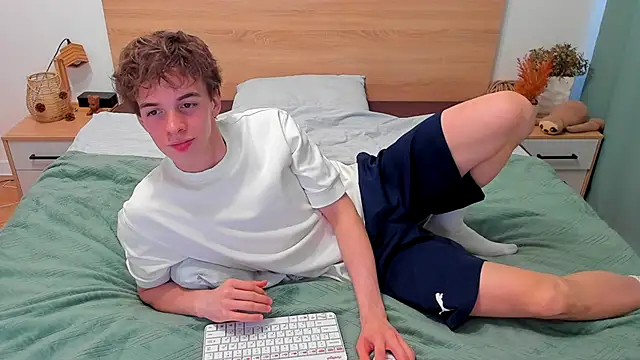 Fandi 777 online show from 12/02/25, 08:30