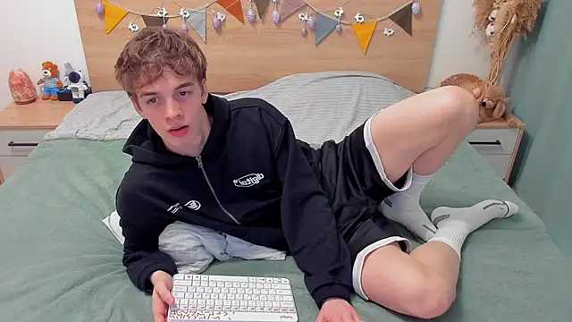 Fandi 777 online show from 03/11/26, 03:18