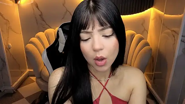 Snapshot of _mia_collins_b_ chatting on 11/28/25, 01:14 mia collins b online show from 11/28/25, 01:14