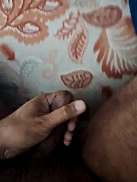 bobyyboyy1 online show from 11/23/25, 04:12