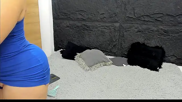 Snapshot of emakross chatting on 11/27/25, 12:46 emakross online show from 11/27/25, 12:46