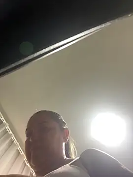 Snapshot of ruby_santana777 chatting on 02/11/25, 04:02 ruby santana777 online show from 02/11/25, 04:02