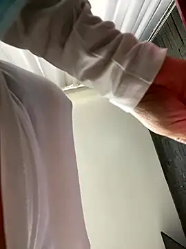 Snapshot of ruby_santana777 chatting on 09/21/25, 09:05 ruby santana777 online show from 09/21/25, 09:05