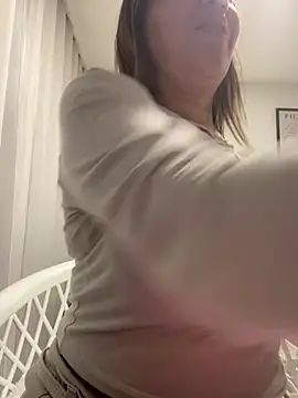 Snapshot of ruby_santana777 chatting on 10/10/25, 01:04 ruby santana777 online show from 10/10/25, 01:04