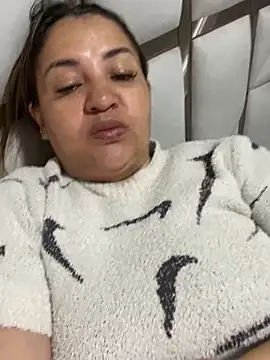 Snapshot of ruby_santana777 chatting on 11/10/25, 11:20 ruby santana777 online show from 11/10/25, 11:20