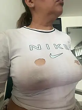 ruby santana777 online show from 06/24/26, 05:12