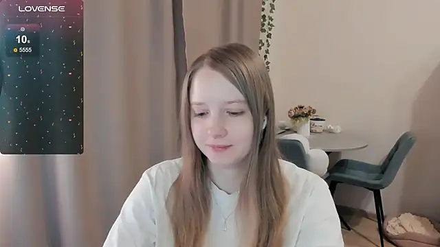 Snapshot of Alyaley chatting on 03/15/26, 08:59 Alyaley online show from 03/15/26, 08:59