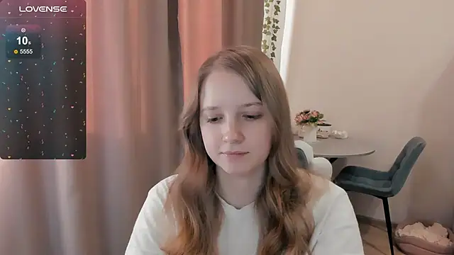 Snapshot of Alyaley chatting on 03/21/26, 06:07 Alyaley online show from 03/21/26, 06:07