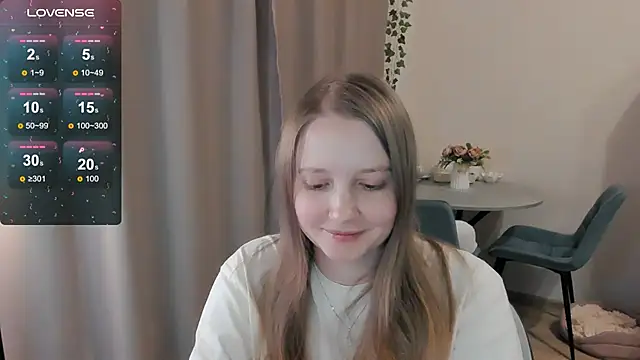 Snapshot of Alyaley chatting on 03/29/26, 08:42 Alyaley online show from 03/29/26, 08:42