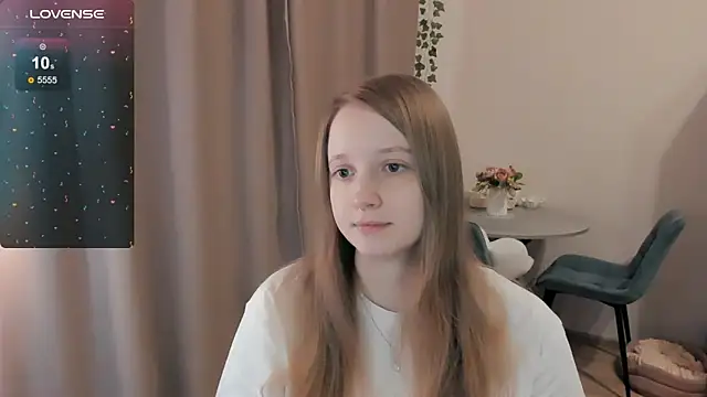 Snapshot of Alyaley chatting on 04/03/26, 11:52 Alyaley online show from 04/03/26, 11:52