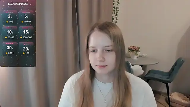 Snapshot of Alyaley chatting on 04/07/26, 04:18 Alyaley online show from 04/07/26, 04:18