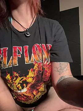 Astoria Moon online show from 05/31/26, 10:22