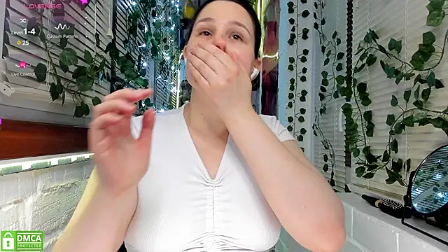 Candys booty online show from 02/13/25, 10:11