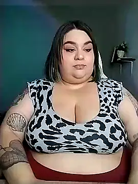 tiffany laurens online show from 02/02/25, 05:42