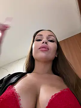 Snapshot of Syka0001 chatting on 02/09/25, 01:35 Syka0001 online show from 02/09/25, 01:35