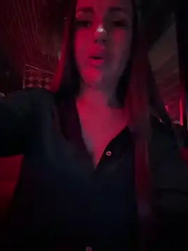 Snapshot of Syka0001 chatting on 10/06/25, 05:10 Syka0001 online show from 10/06/25, 05:10