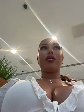 Syka0001 online show from 04/28/26, 09:58