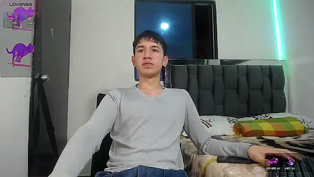 Snapshot of Mr_daren_ chatting on 02/05/25, 06:04 Mr daren online show from 02/05/25, 06:04