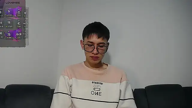 Snapshot of Mr_daren_ chatting on 03/06/25, 05:54 Mr daren online show from 03/06/25, 05:54