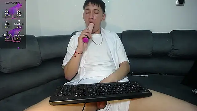 Snapshot of Mr_daren_ chatting on 03/09/25, 08:42 Mr daren online show from 03/09/25, 08:42