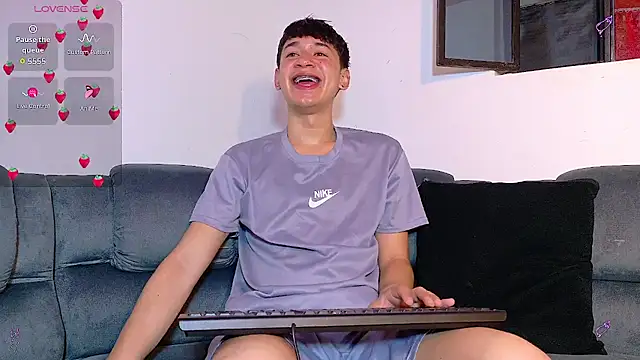 Snapshot of Mr_daren_ chatting on 10/09/25, 05:22 Mr daren online show from 10/09/25, 05:22