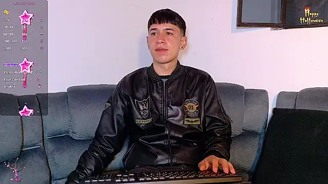 Snapshot of Mr_daren_ chatting on 10/21/25, 04:19 Mr daren online show from 10/21/25, 04:19