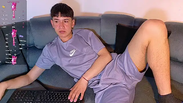 Snapshot of Mr_daren_ chatting on 11/08/25, 06:29 Mr daren online show from 11/08/25, 06:29