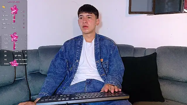 Snapshot of Mr_daren_ chatting on 11/24/25, 07:13 Mr daren online show from 11/24/25, 07:13