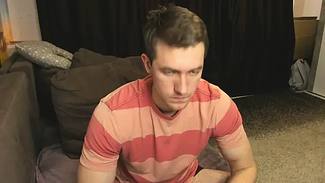 Snapshot of EthanPinkman chatting on 02/05/25, 08:54 EthanPinkman online show from 02/05/25, 08:54