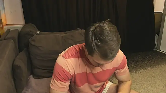 Snapshot of EthanPinkman chatting on 02/06/25, 09:43 EthanPinkman online show from 02/06/25, 09:43